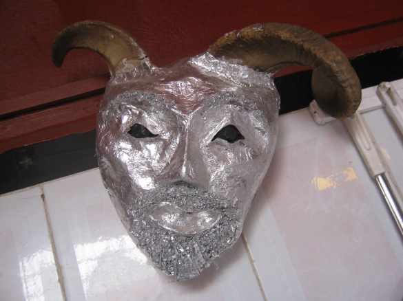 Mask in aluminum